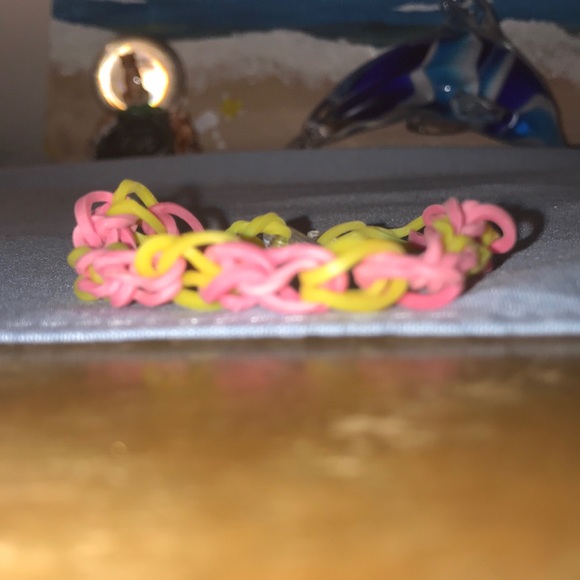 Pink and yellow charm bracelet - Picture 2 of 2